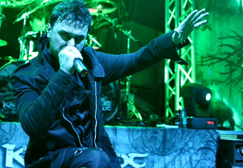 09.jpg