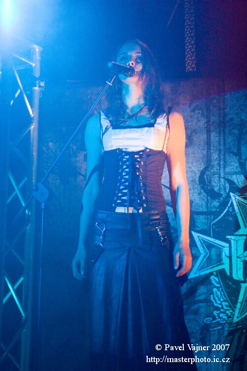 06.jpg