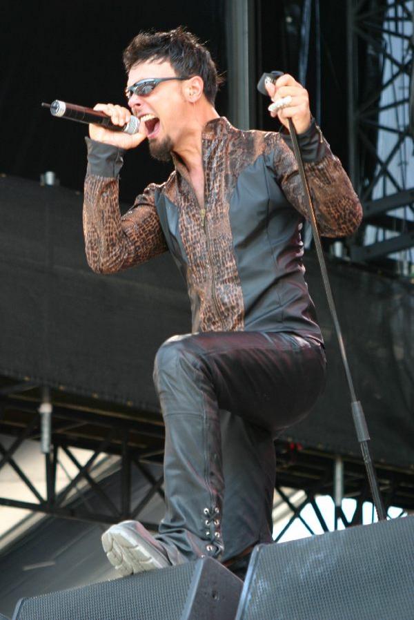 05.jpg